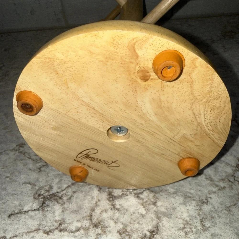 Vintage Pomerautz 6-Peg Wooden Coffee Mug Cup Tree Holder Blonde Wood Cottage